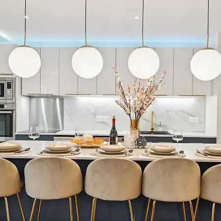 Apartment Premium And Spacious Apart With Terrace Courbevoie