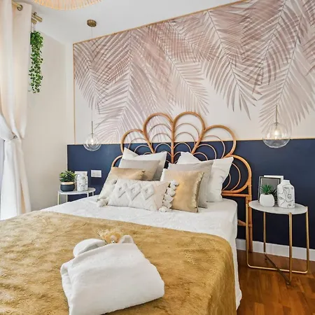 Apartment Premium And Spacious Apart With Terrace *